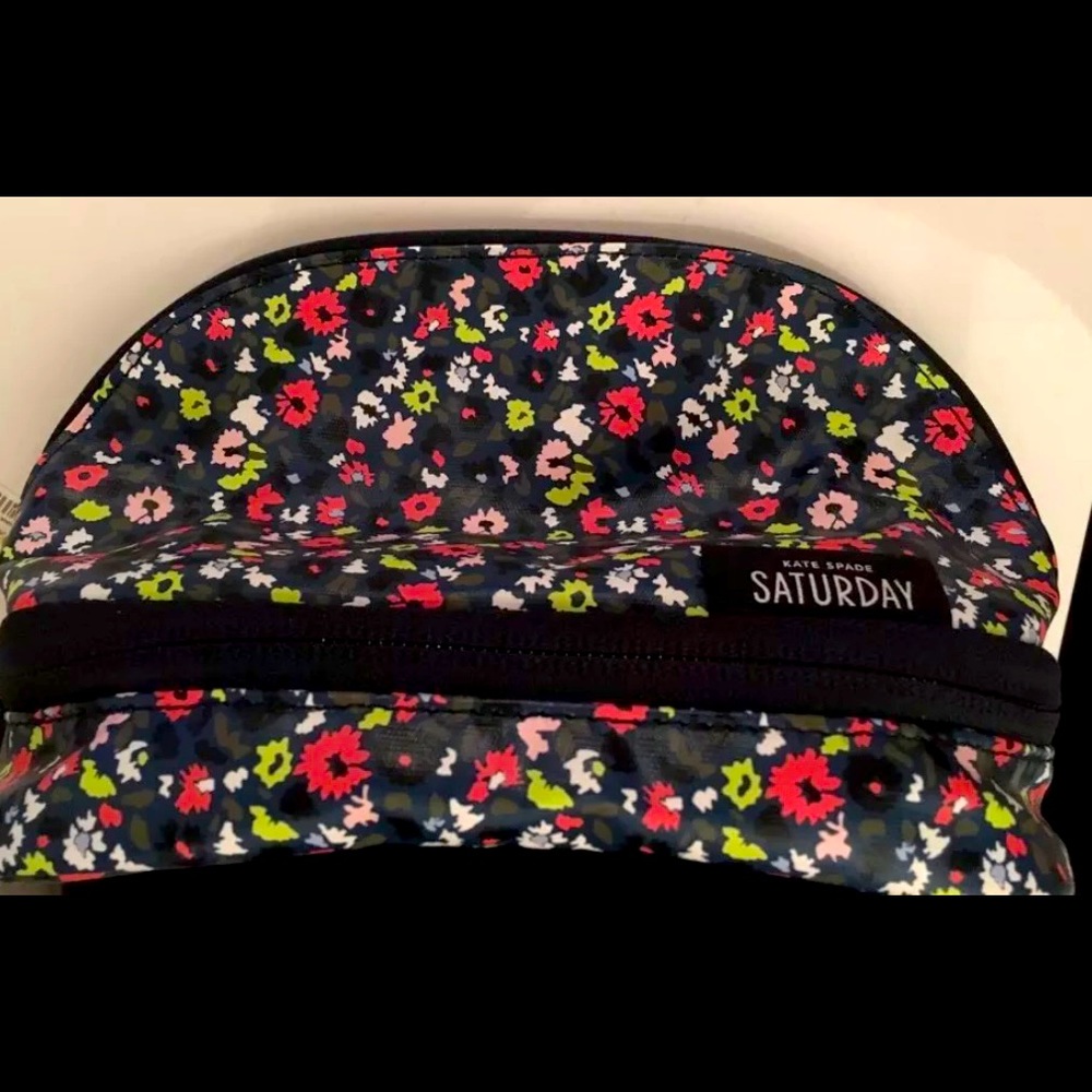 New Kate Spade Saturday Make-up Pouch